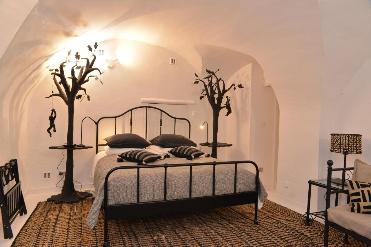 La Barbella Apartment Lourmarin Exterior photo