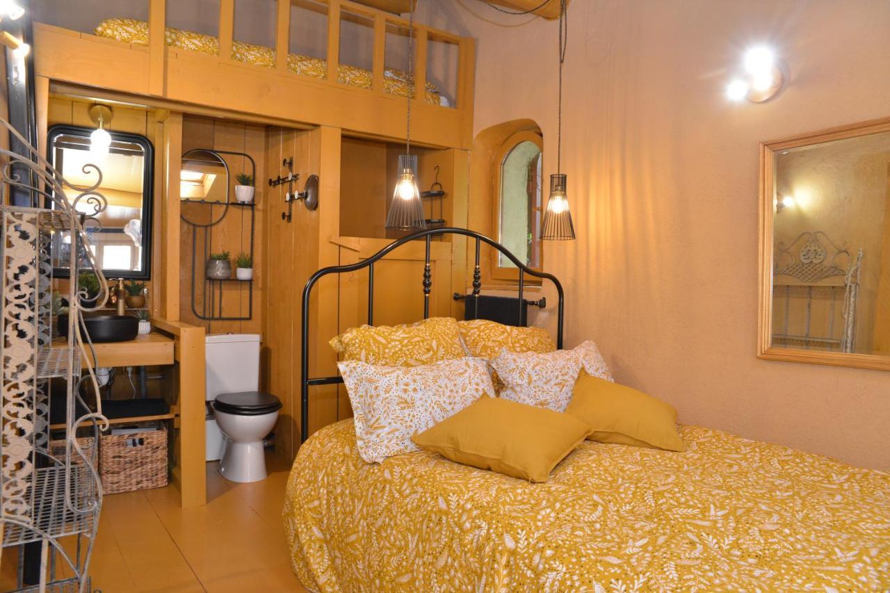 La Barbella Apartment Lourmarin Exterior photo